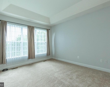 391 Sheerer Drive - Photo Thumbnail 20