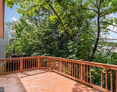 302 Ridgecrest Court - Photo Thumbnail 34
