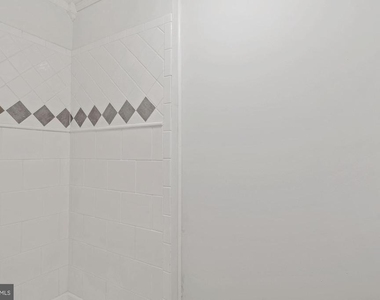302 Ridgecrest Court - Photo Thumbnail 20