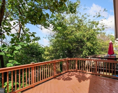 302 Ridgecrest Court - Photo Thumbnail 33