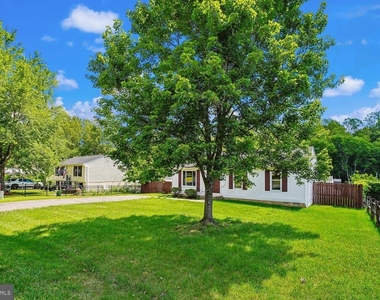 11106 Huntington Woods Circle - Photo Thumbnail 18