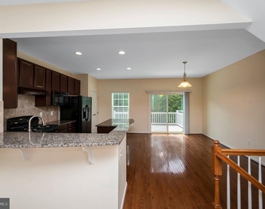 4604 Alliance Way - Photo Thumbnail 4
