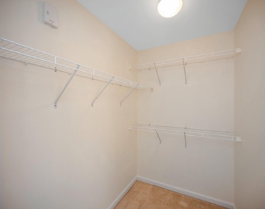 4604 Alliance Way - Photo Thumbnail 10