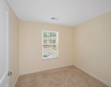4604 Alliance Way - Photo Thumbnail 16