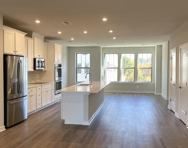223 B Park Central Terrace - Photo Thumbnail 19