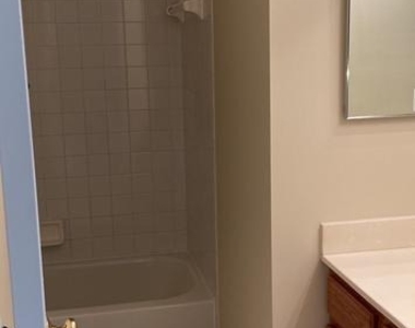 15518 Toddsbury Lane - Photo Thumbnail 23