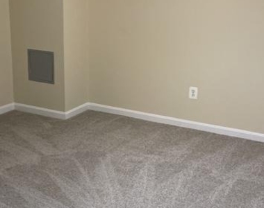 15518 Toddsbury Lane - Photo Thumbnail 32