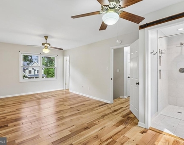 15718 Cranberry Court - Photo Thumbnail 12