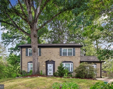 15718 Cranberry Court - Photo Thumbnail 19