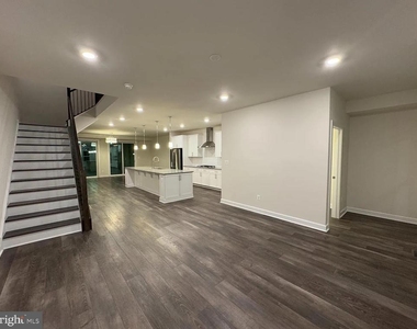 22265 Cornerstone Crossing Terrace - Photo Thumbnail 5