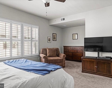 43386 Whitehead Terrace - Photo Thumbnail 21