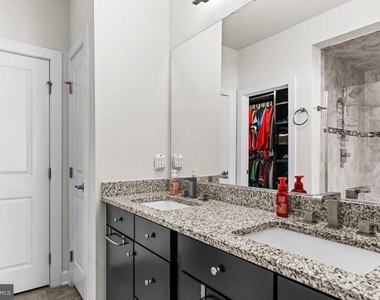 43386 Whitehead Terrace - Photo Thumbnail 23