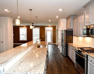 20739 Heron Landing Drive - Photo Thumbnail 10