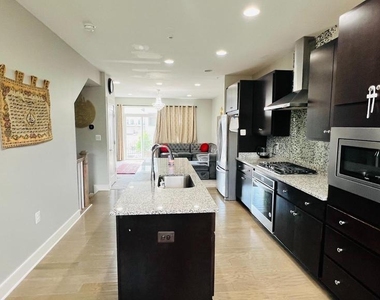 22964 Cabral Terrace - Photo Thumbnail 15