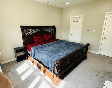 22964 Cabral Terrace - Photo Thumbnail 18