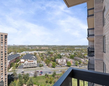 3705 S George Mason Drive - Photo Thumbnail 17