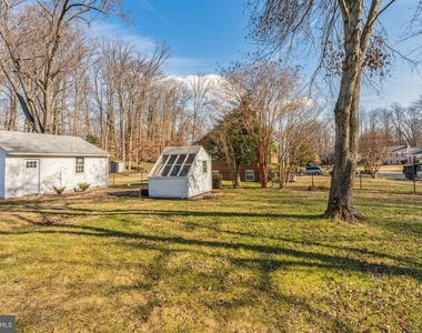 5424 Ferndale Street - Photo Thumbnail 31
