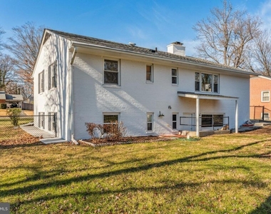 5424 Ferndale Street - Photo Thumbnail 32