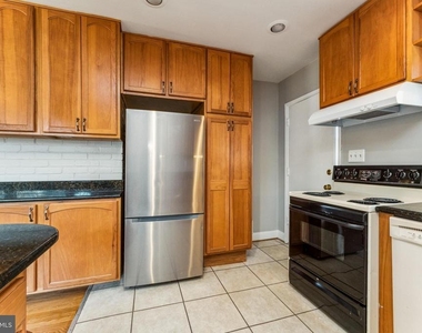 5424 Ferndale Street - Photo Thumbnail 17