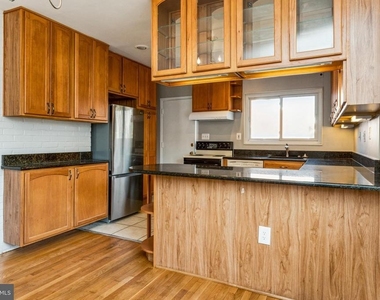 5424 Ferndale Street - Photo Thumbnail 13