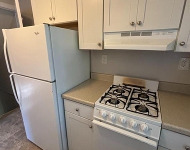 2856 Fairhaven Avenue - Photo Thumbnail 7