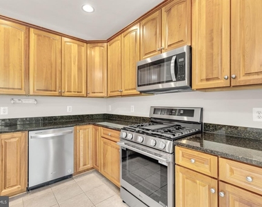 2513 Bronze Stone Place - Photo Thumbnail 22