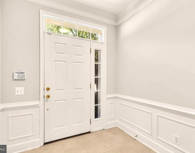 2513 Bronze Stone Place - Photo Thumbnail 4
