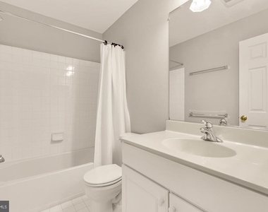 2513 Bronze Stone Place - Photo Thumbnail 40
