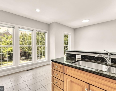 2513 Bronze Stone Place - Photo Thumbnail 24