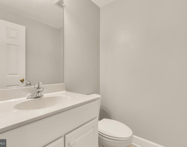 2513 Bronze Stone Place - Photo Thumbnail 7