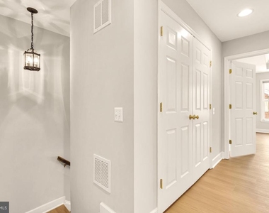 2513 Bronze Stone Place - Photo Thumbnail 28