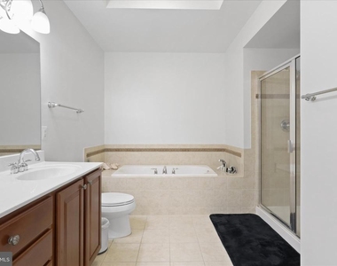 7124 Huntley Creek Place - Photo Thumbnail 20
