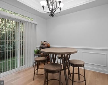 7124 Huntley Creek Place - Photo Thumbnail 11