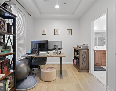 7124 Huntley Creek Place - Photo Thumbnail 19