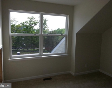 3100 Waterloo Lane - Photo Thumbnail 19