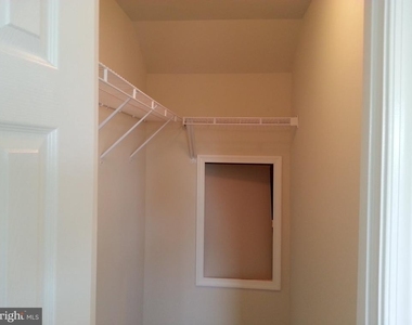 3100 Waterloo Lane - Photo Thumbnail 21