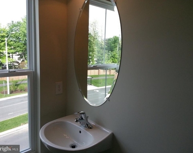3100 Waterloo Lane - Photo Thumbnail 17