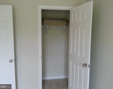 3100 Waterloo Lane - Photo Thumbnail 15