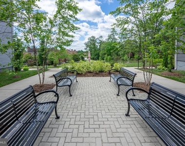 6069 Dreher Court - Photo Thumbnail 20