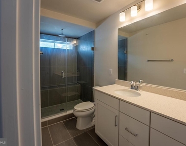 6069 Dreher Court - Photo Thumbnail 15