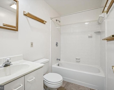 72 Erin Drive - Photo Thumbnail 20