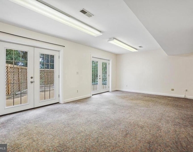 72 Erin Drive - Photo Thumbnail 19
