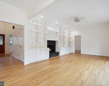 72 Erin Drive - Photo Thumbnail 9