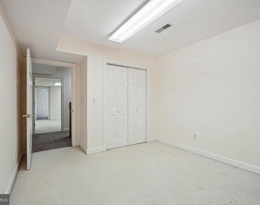 72 Erin Drive - Photo Thumbnail 17