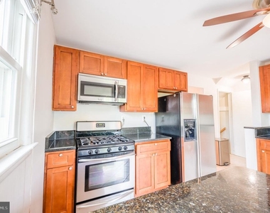 21 W Taylor Run Parkway W - Photo Thumbnail 12
