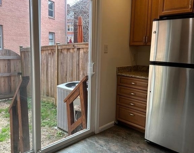 529 Colecroft Court - Photo Thumbnail 5