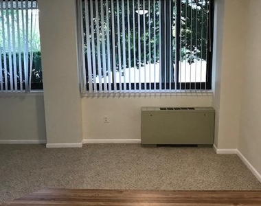 4201 Cherry Hill Road - Photo Thumbnail 7