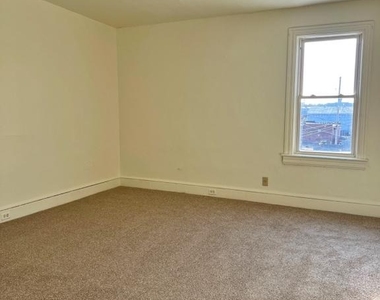 34 N Tremont Street - Photo Thumbnail 5