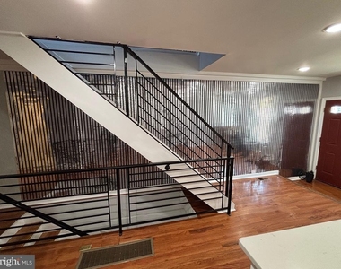 2231 Fernon Street - Photo Thumbnail 3