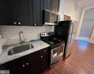521 S 41st Street - Photo Thumbnail 9